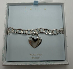 Leith Link Chain & Heart Silver Tone Charm Dangle Bracelet 7.25" Y2K Chunky